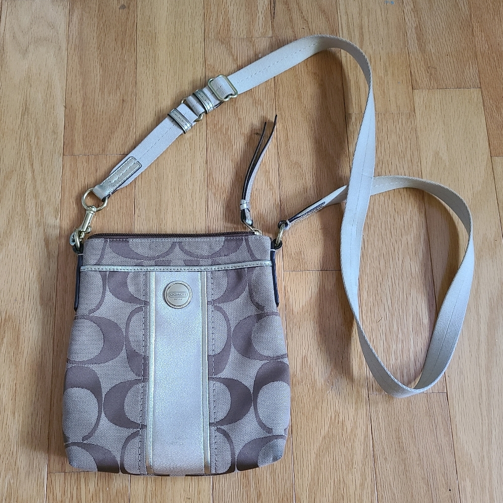 Tan Coach Crossbody Purse